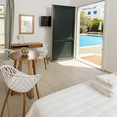 Aparthotel Andromeda 3*