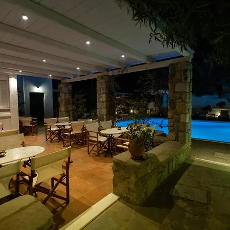 Andromeda Aparthotel 3*
