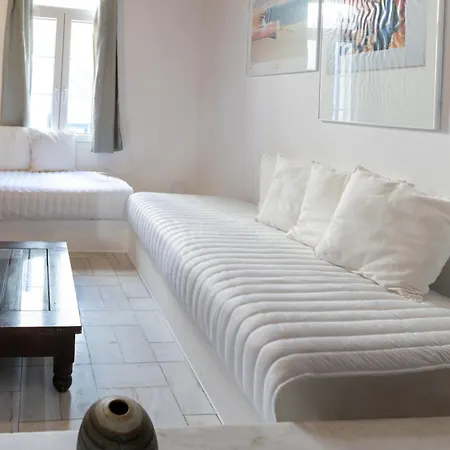 Andromeda Aparthotel 3*